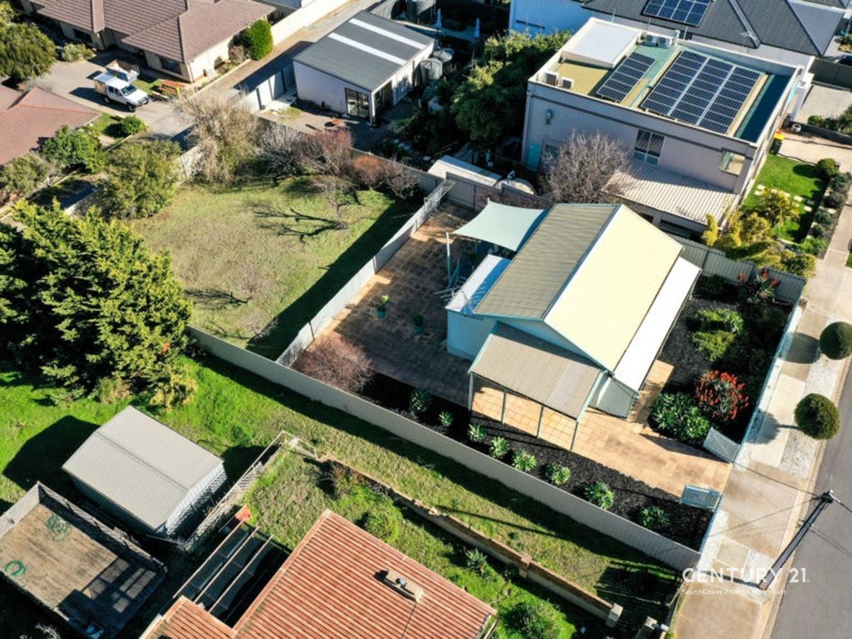 28 Fourth Avenue, Moana SA 5169, Image 2