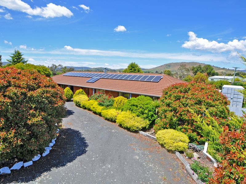 8 Jordan Downs Drive, Brighton TAS 7030, Image 2