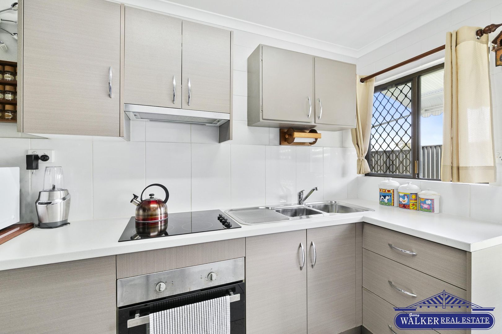 7/21 Mintaro Crescent, Woree QLD 4868, Image 2