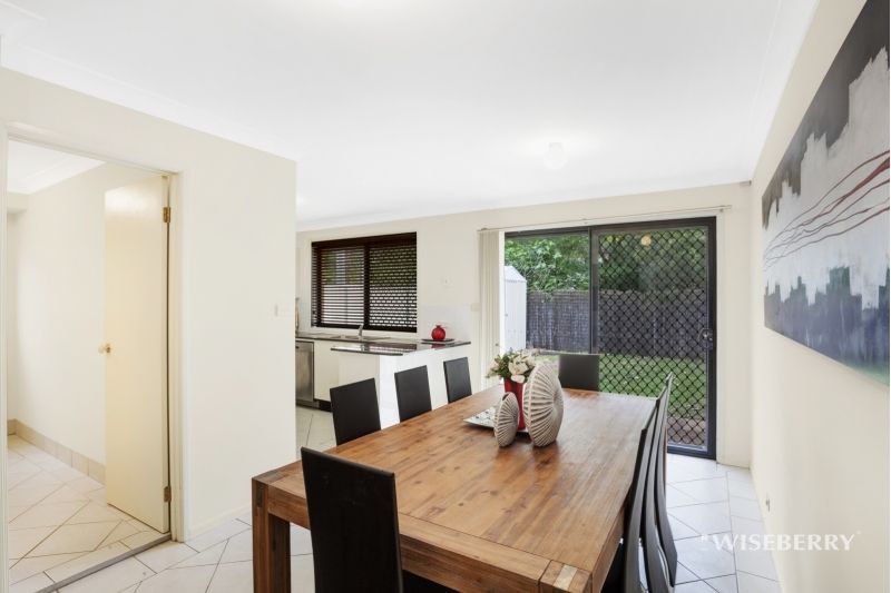 10 Marlborough Place, Berkeley Vale NSW 2261, Image 2