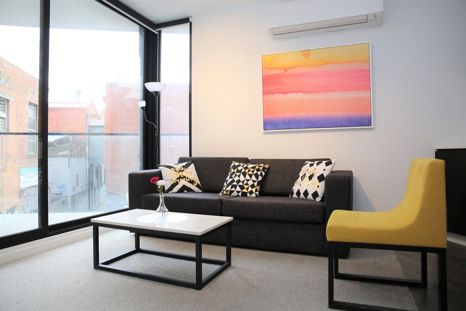 2 bedrooms Apartment / Unit / Flat in 5 Carlton st PRAHRAN VIC, 3181