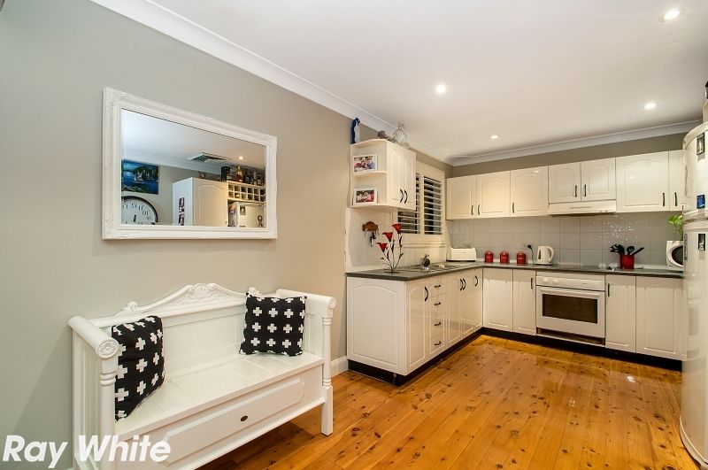 15 Kelvin Grove, Winston Hills NSW 2153, Image 2