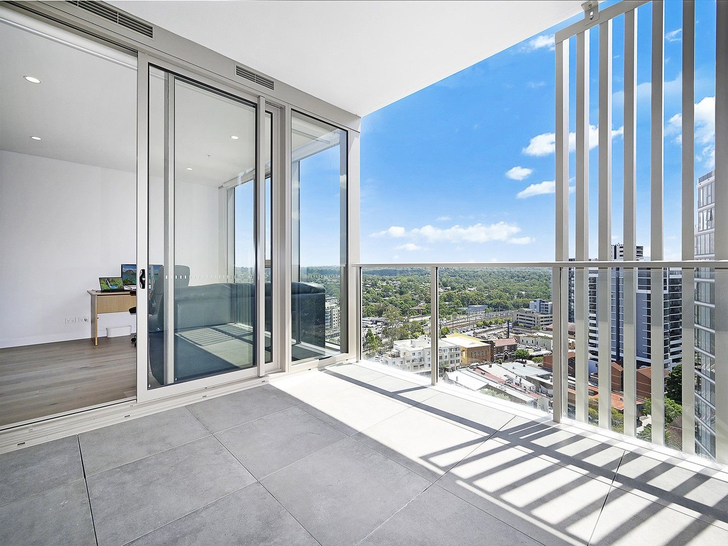 1 bedrooms Apartment / Unit / Flat in 1505/8 Chambers Court EPPING NSW, 2121
