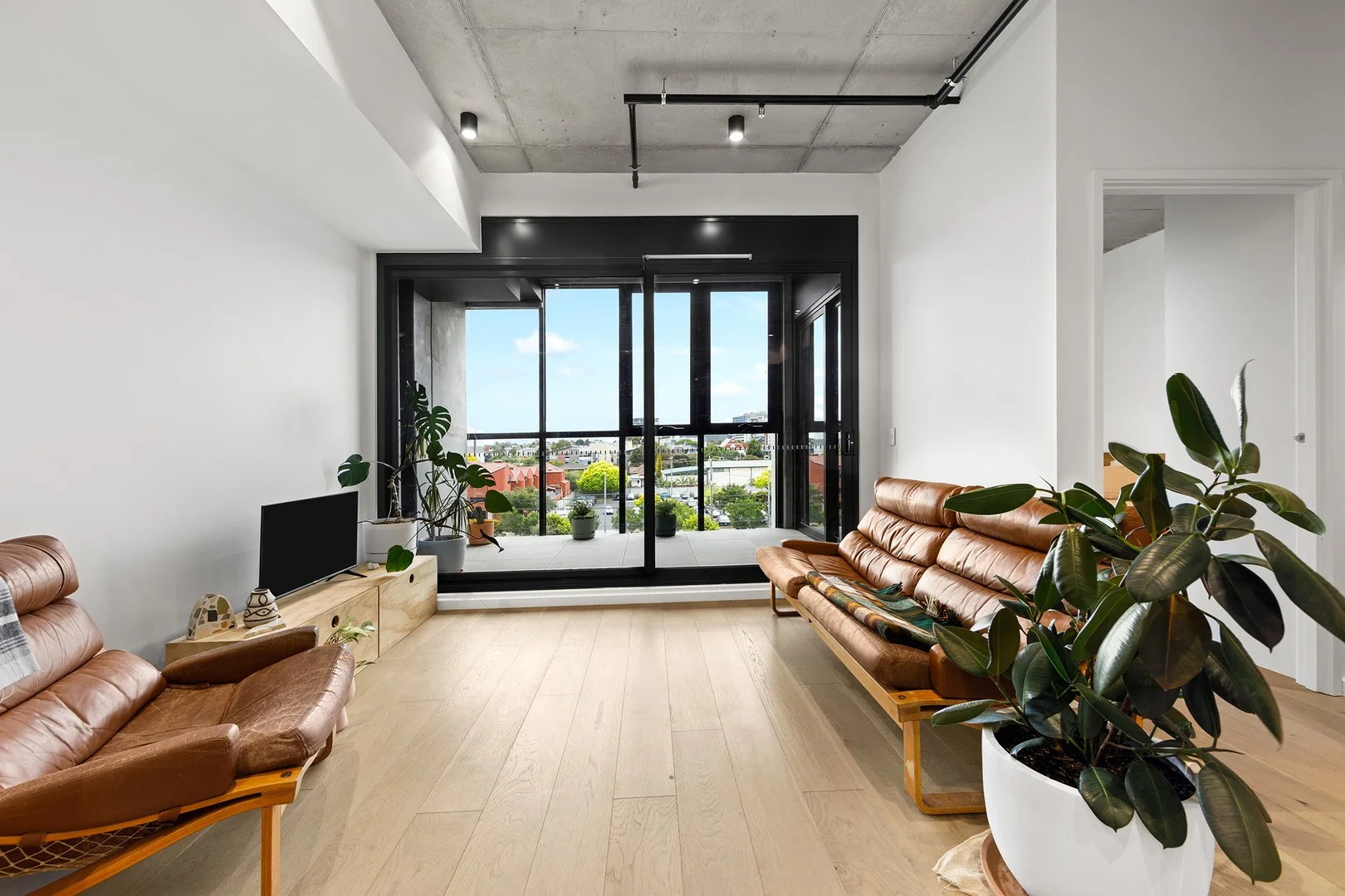 Additional image 4 of 305/94 Buckley Street, Footscray VIC 3011