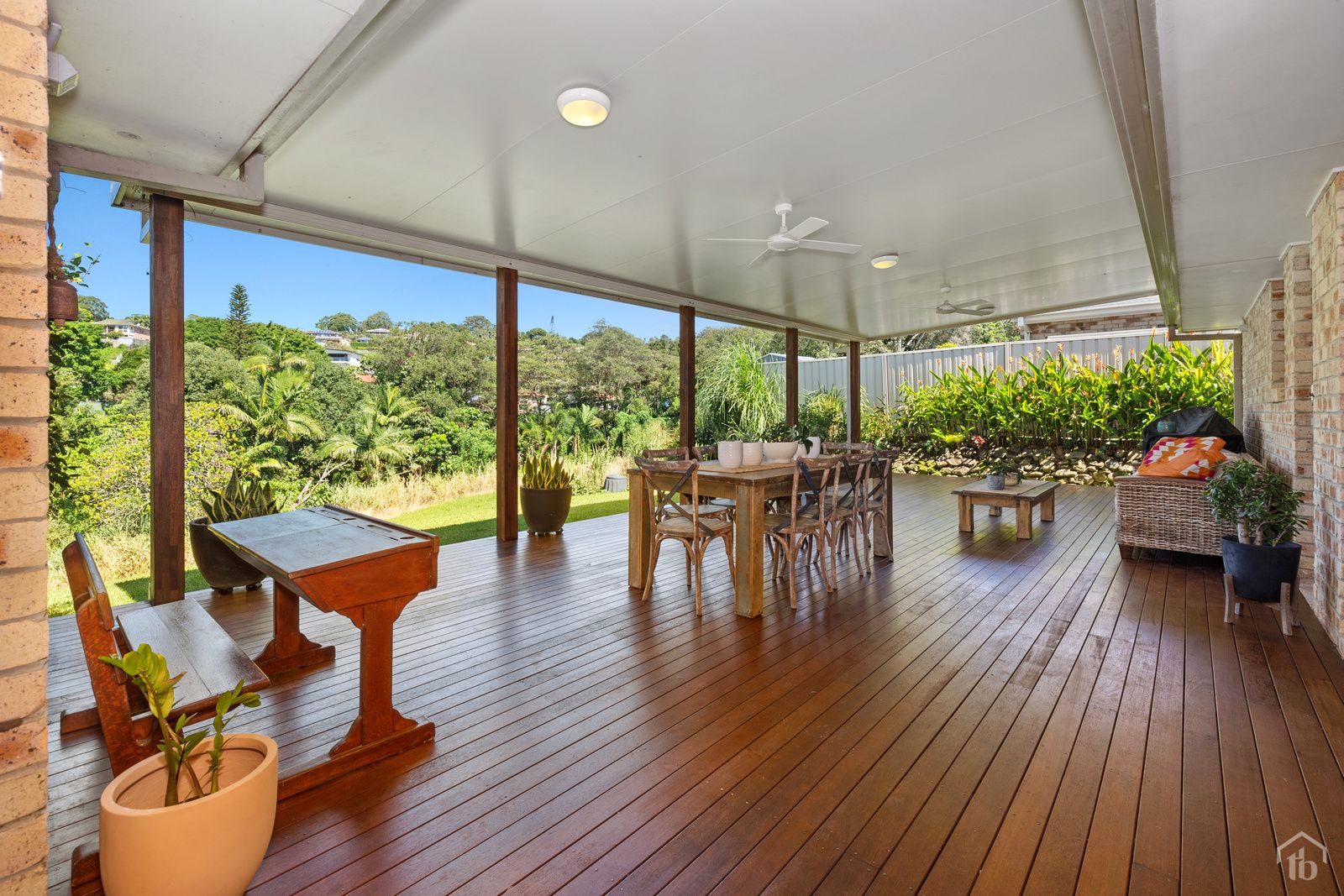 49 Glen Ayr Drive, Banora Point NSW 2486 Domain