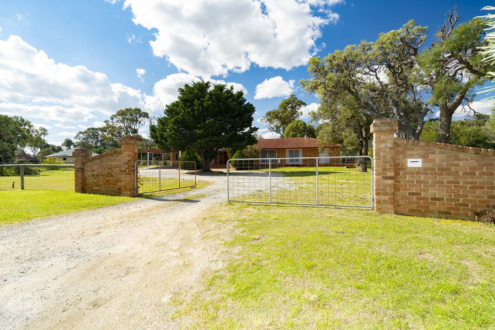 4 Trenant Park Gardens, Golden Bay WA 6174, Image 1