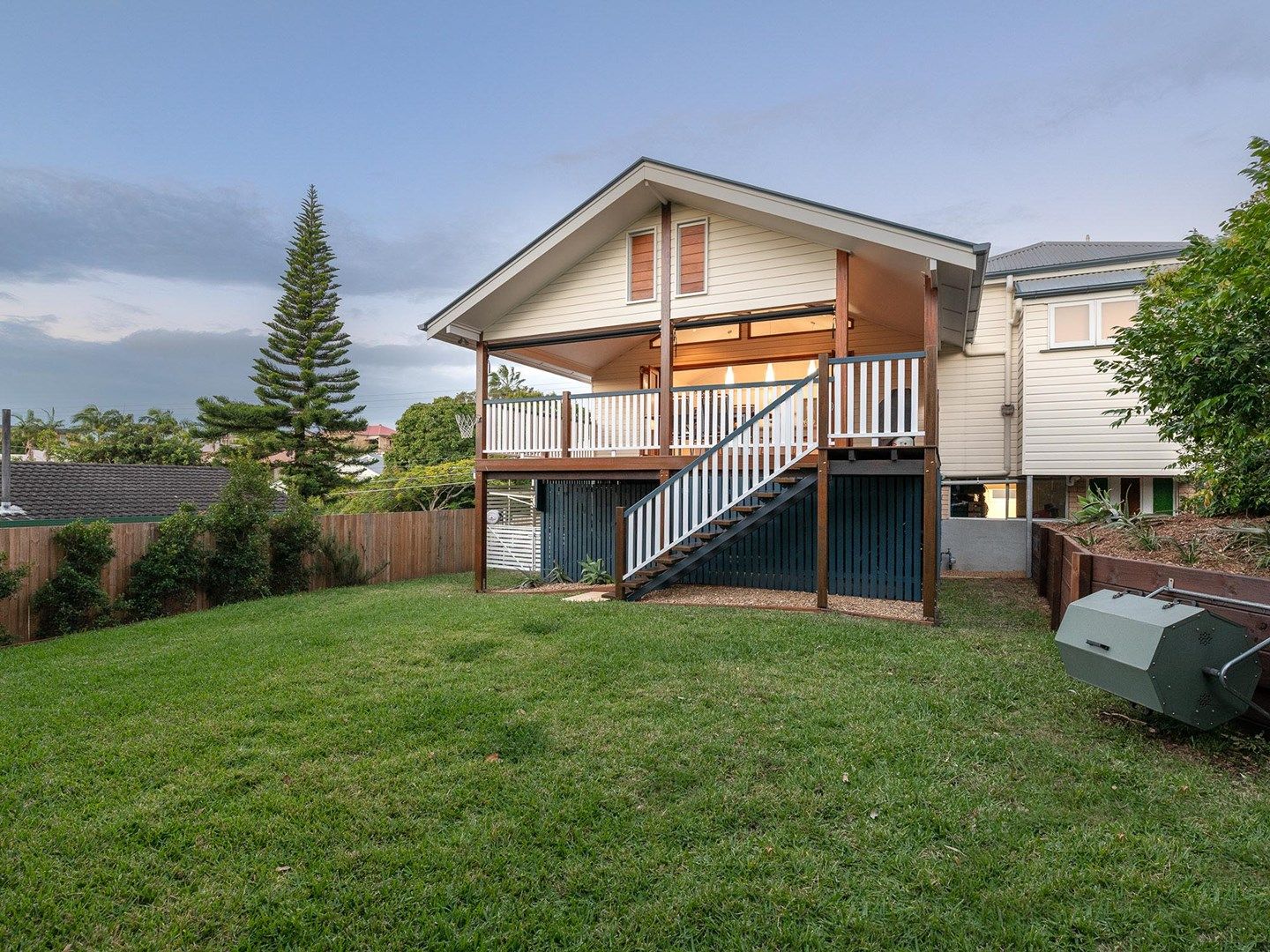 5 bedrooms House in 36 Grayson Street MORNINGSIDE QLD, 4170