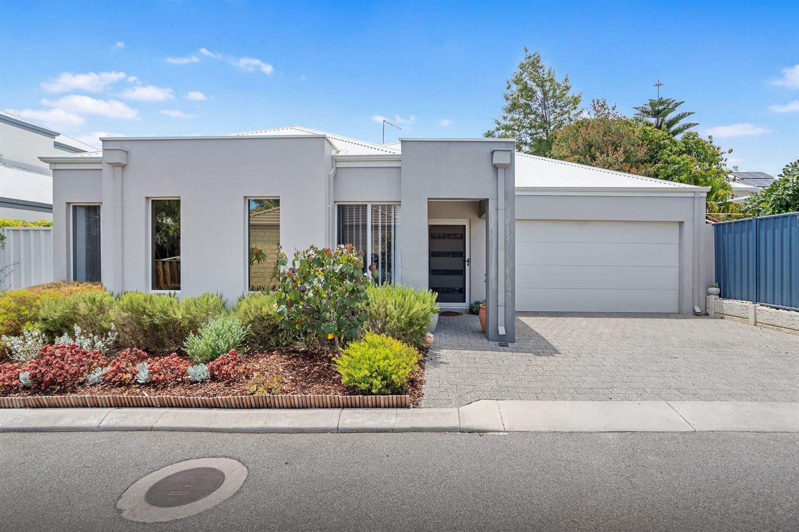 4 bedrooms House in 183A Burniston Street SCARBOROUGH WA, 6019