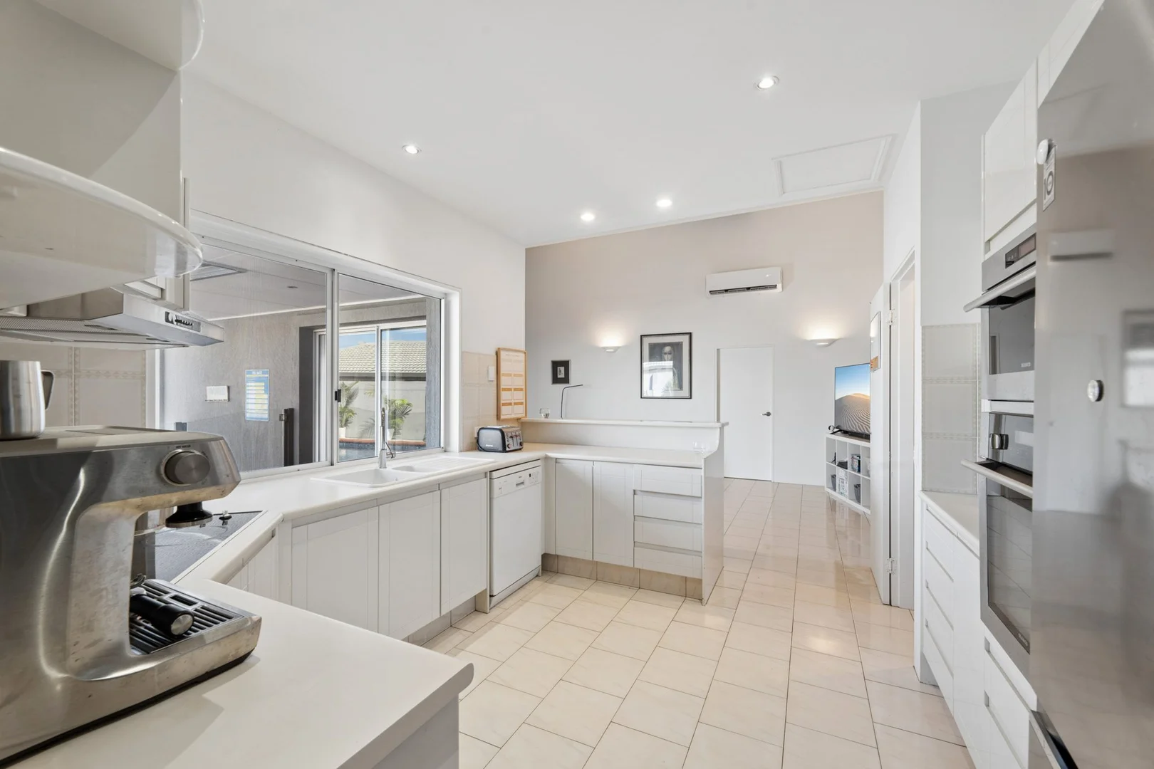 Additional image 11 of 3 Gregory Drive, Carrara QLD 4211