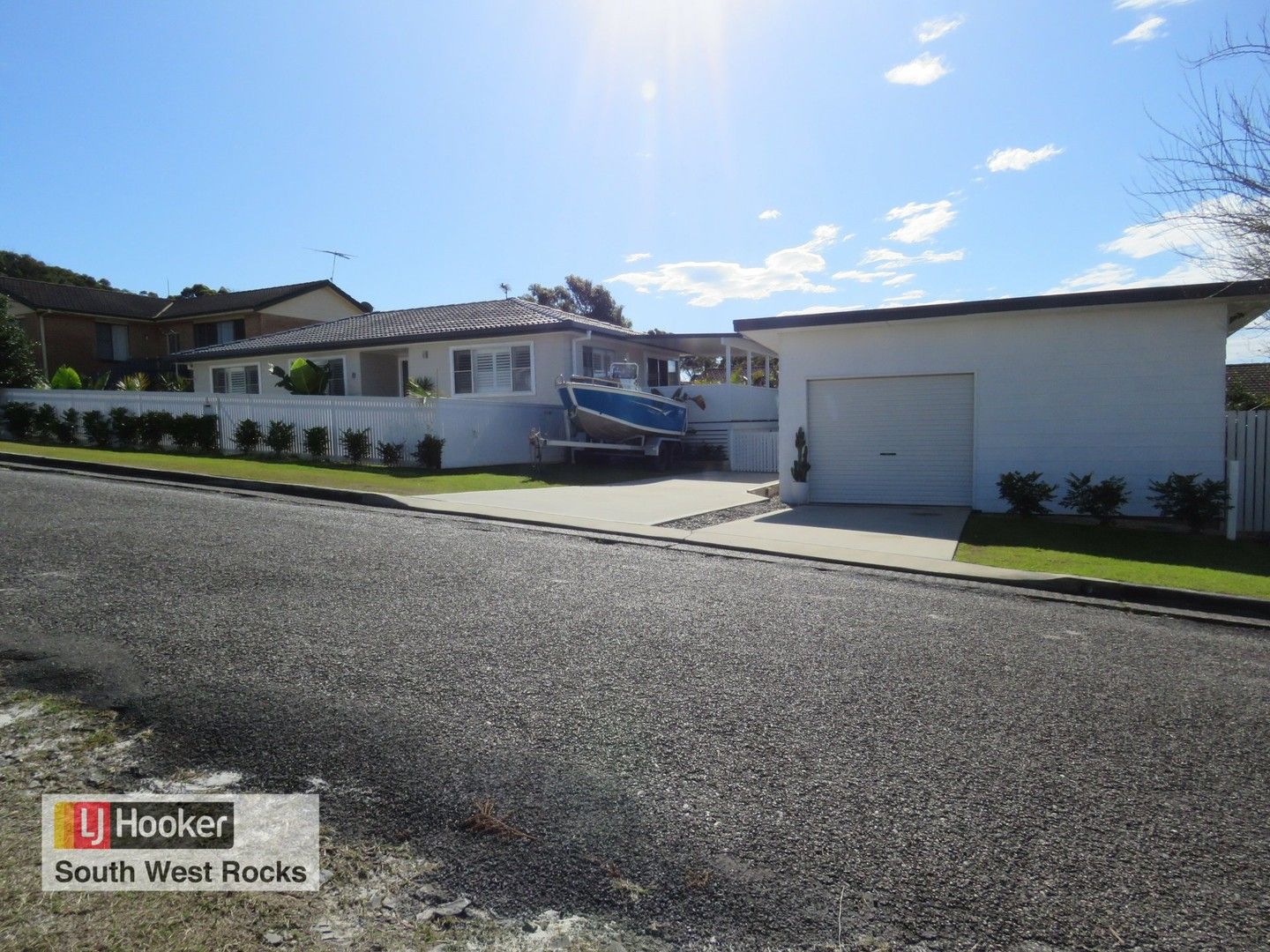 4 bedrooms House in 8 Marriott Street SOUTH WEST ROCKS NSW, 2431