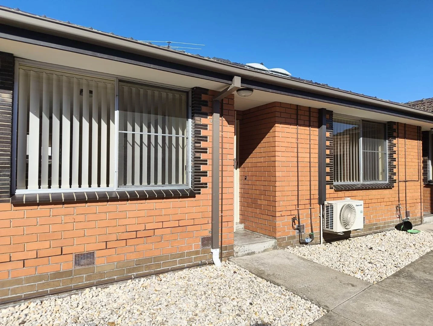 2/1 Cudgewa Pl, Keilor East VIC 3033