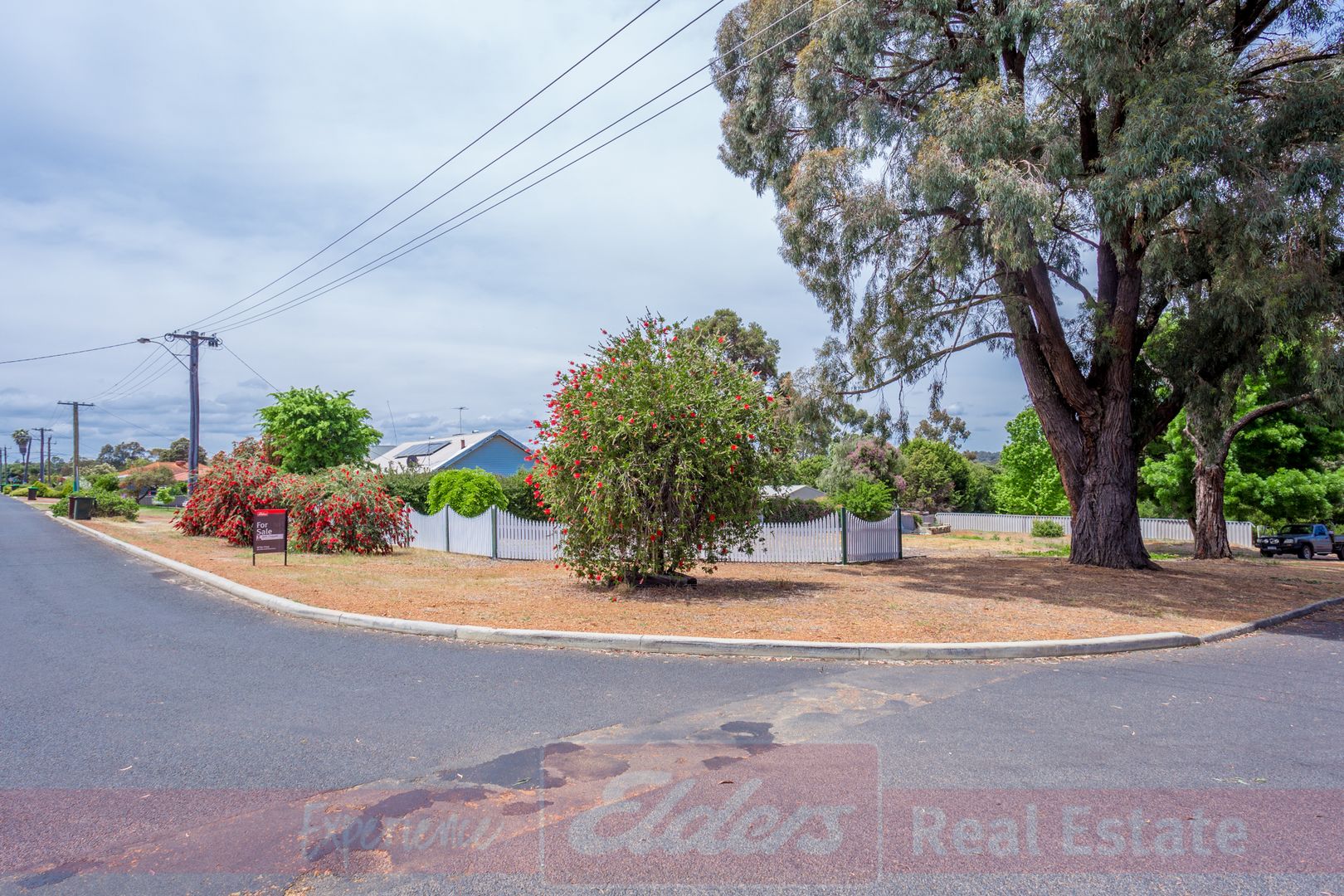 2 Vernon Street, Collie WA 6225, Image 2