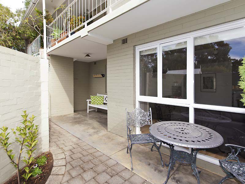 3/64 Shenton Road, Swanbourne WA 6010, Image 2