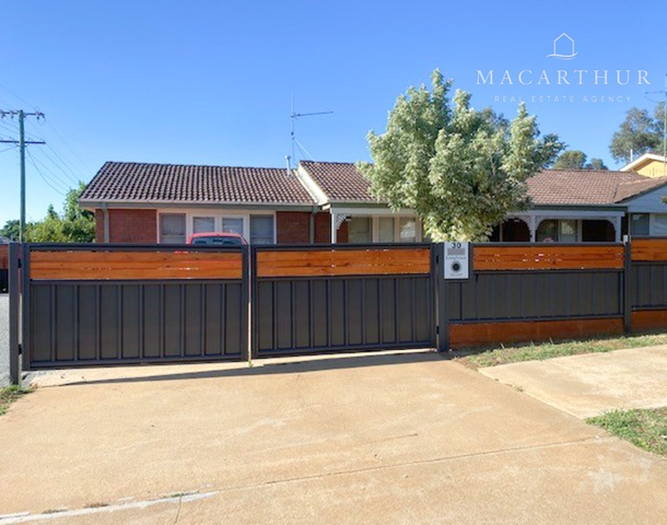 30 Loughnan Street, Coolamon NSW 2701