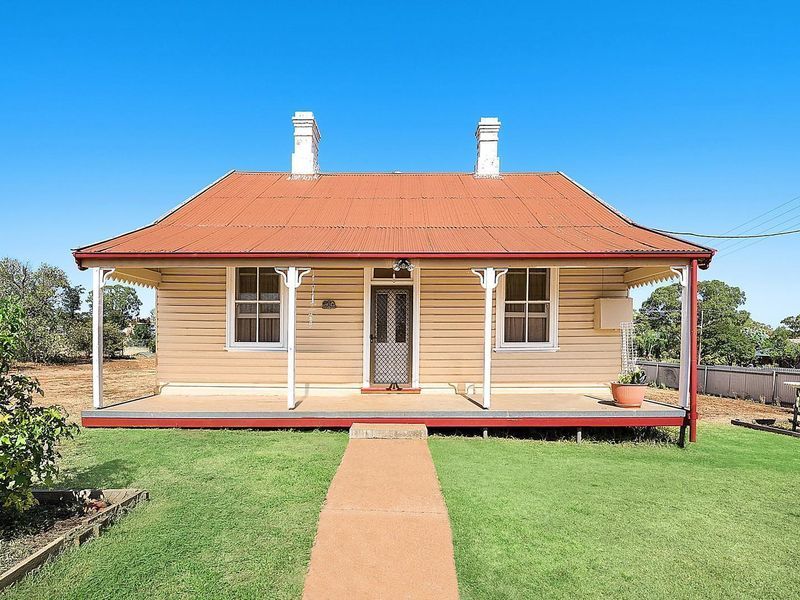 142 Whiteley Street, Dunedoo NSW 2844, Image 0