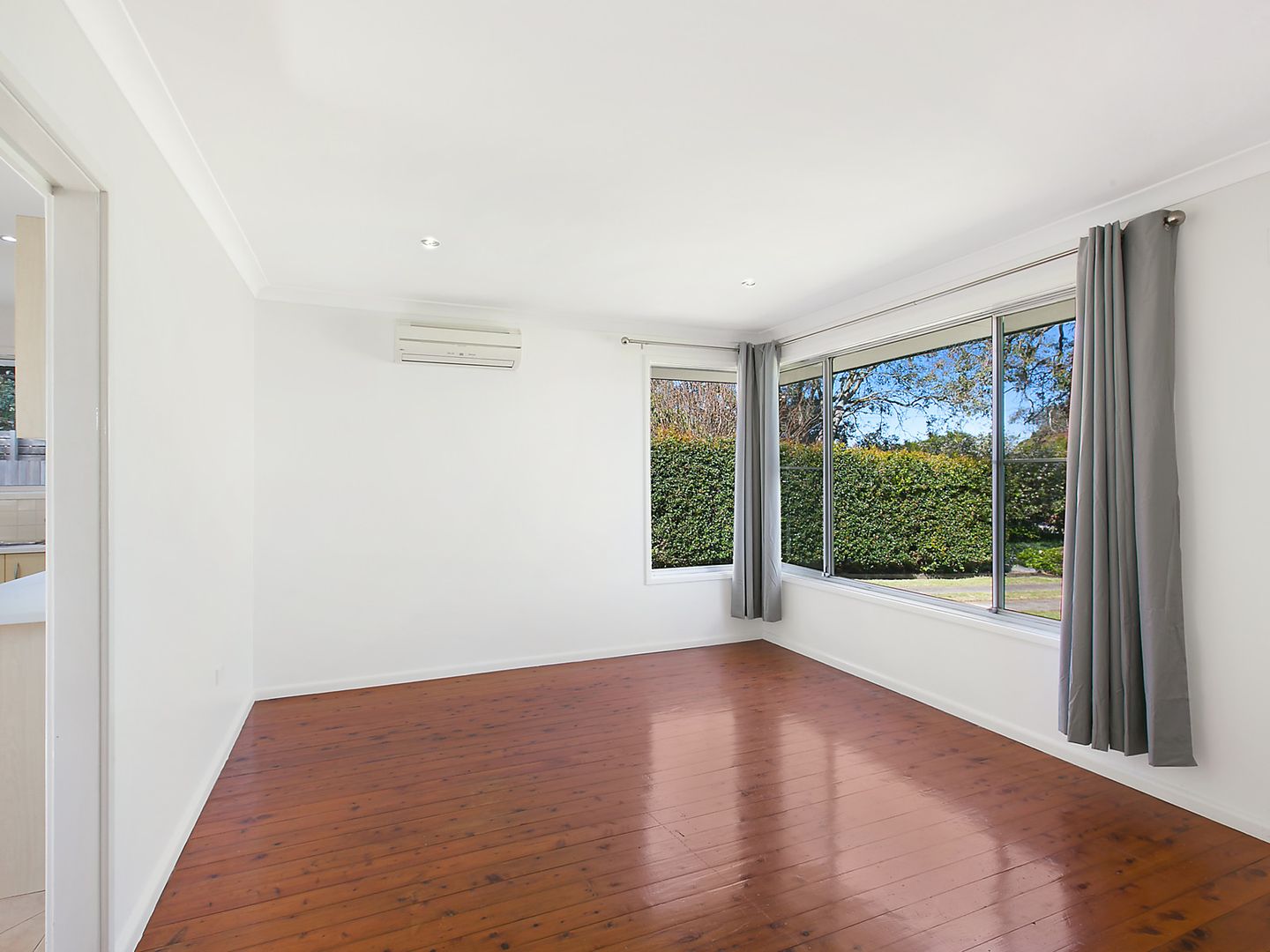 28 Wyanna Street, Berowra Heights NSW 2082, Image 2