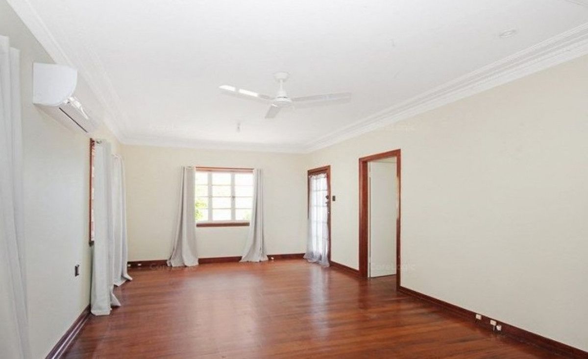 9 Stephenson Street, Sadliers Crossing QLD 4305 House For Rent Domain