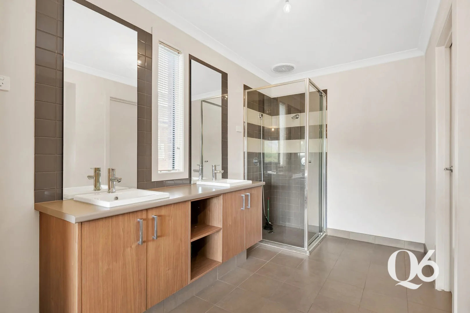 Additional image 11 of 7 Wartook Glade, Caroline Springs VIC 3023