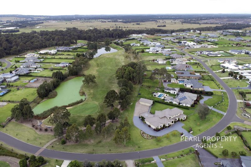 27 Twin Creeks Drive, Luddenham NSW 2745 Domain