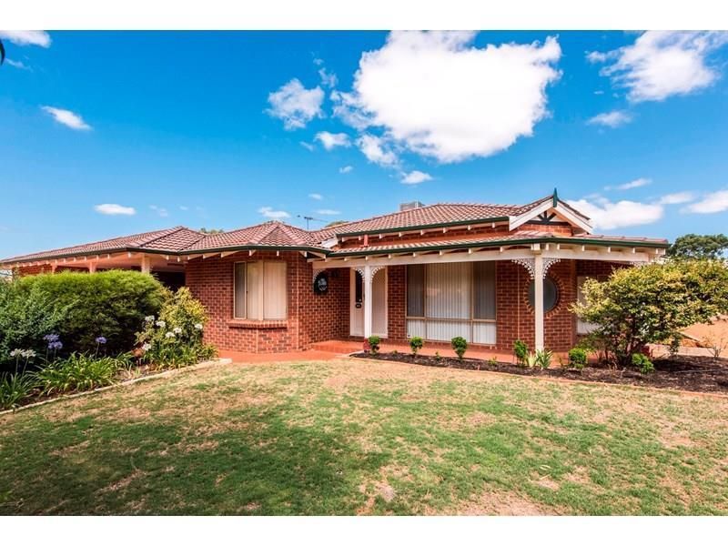 88 Trafalgar Road, Lesmurdie WA 6076