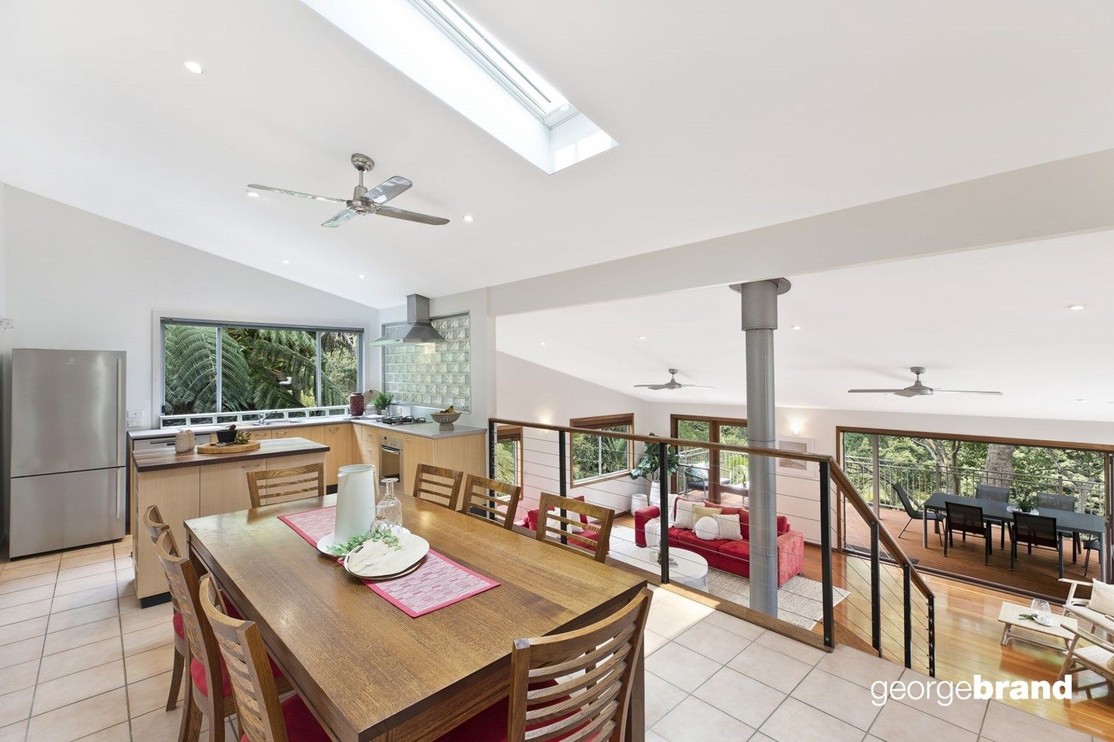 16 Plantation Place, Avoca Beach NSW 2251, Image 2