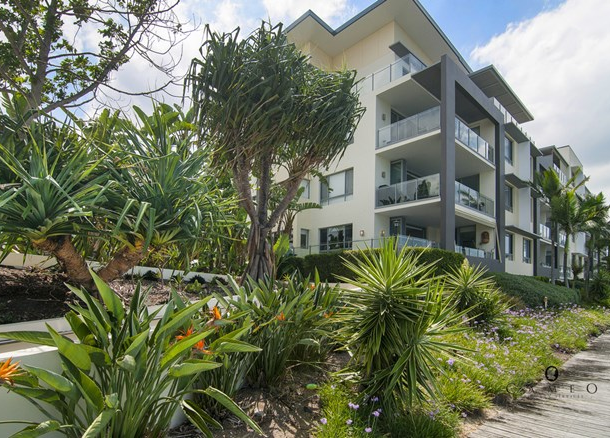 425/3 Pendraat Parade, Hope Island QLD 4212