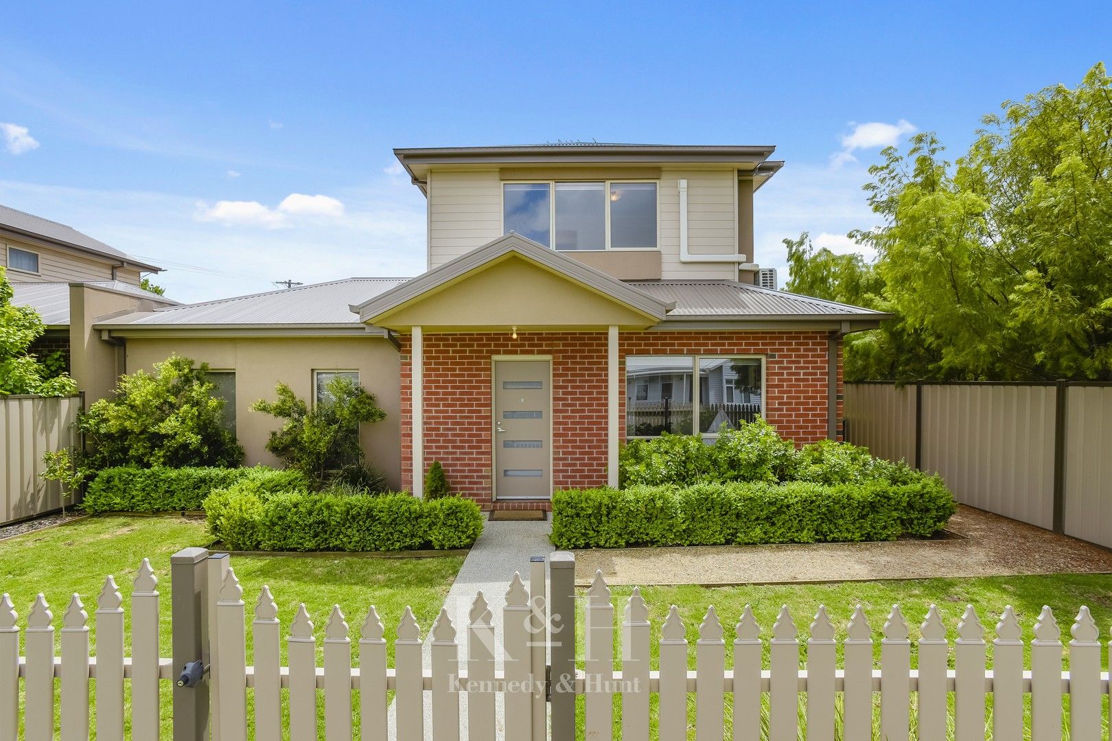 9/96 Station Road, Gisborne VIC 3437, Image 0