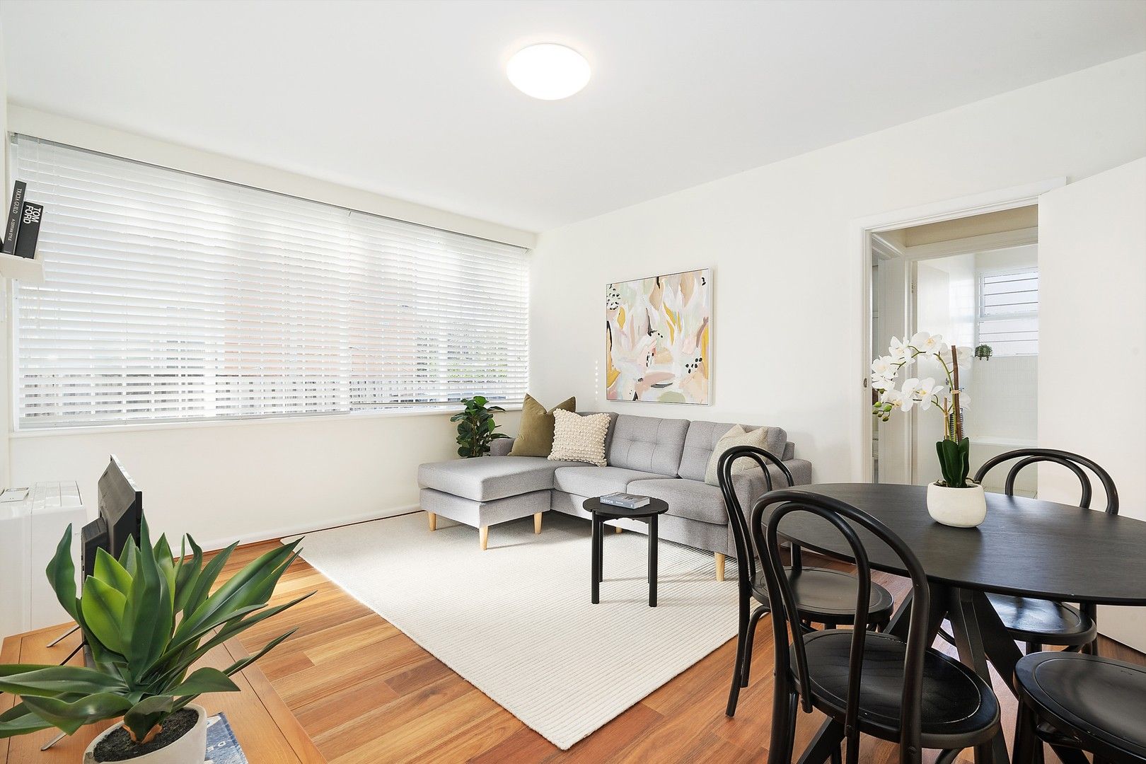 1 bedrooms Apartment / Unit / Flat in 3/131 Alma Road ST KILDA EAST VIC, 3183