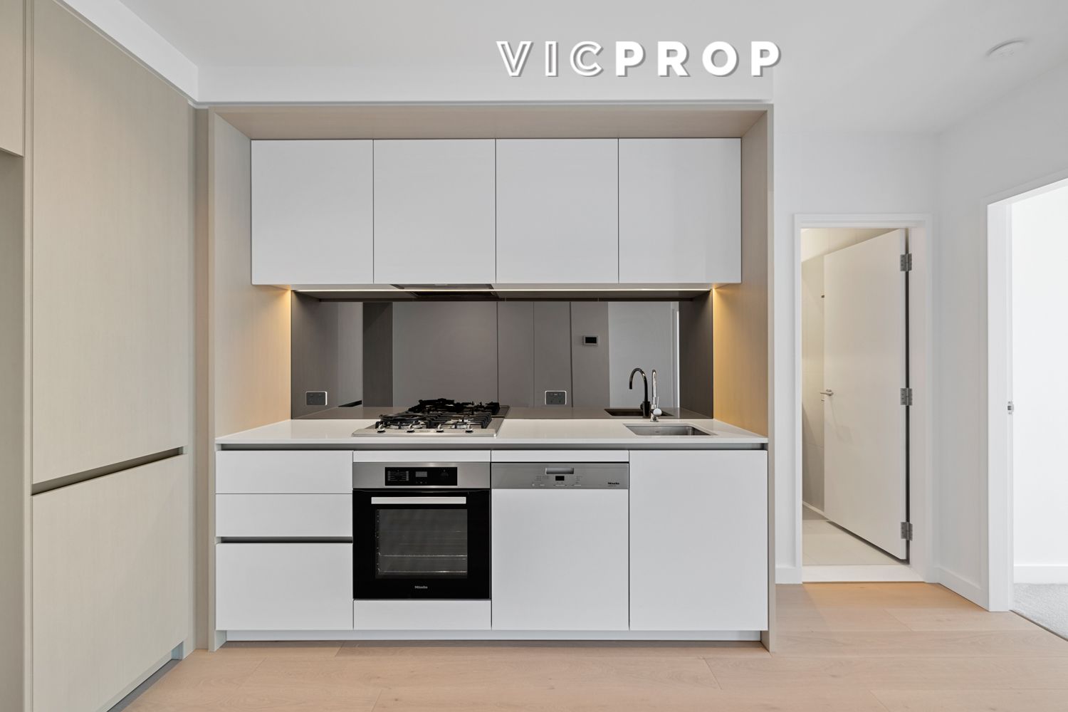 2 bedrooms Apartment / Unit / Flat in 3515/628 Flinders Street DOCKLANDS VIC, 3008