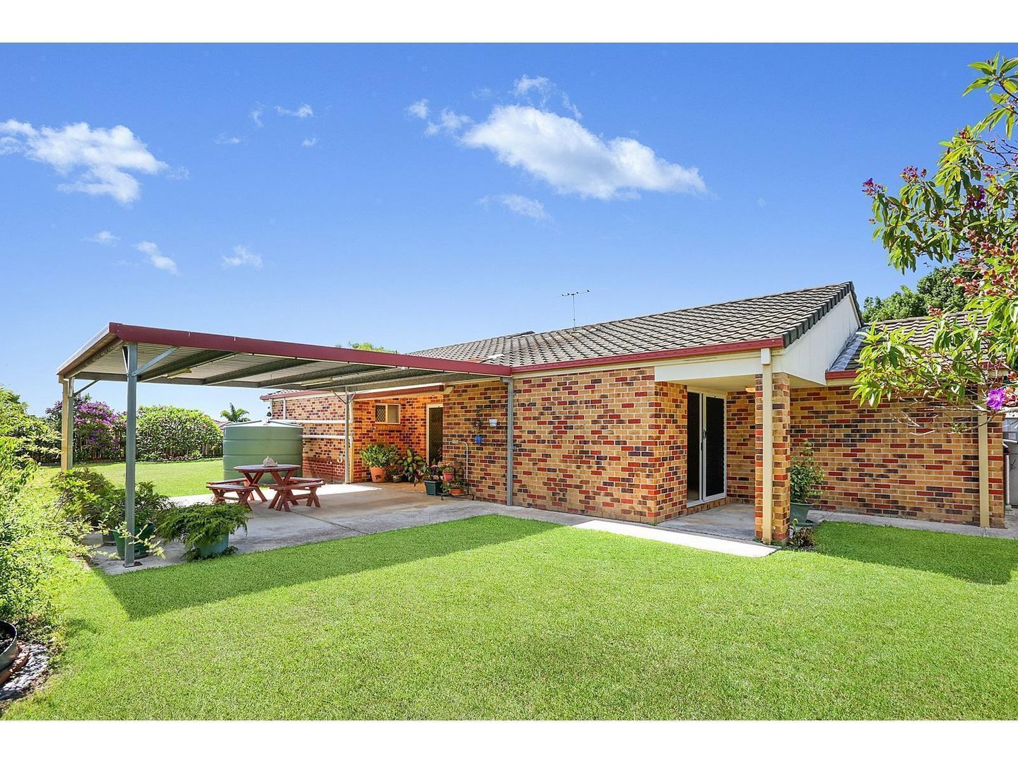 7 Colvin Court, Wakerley QLD 4154, Image 1