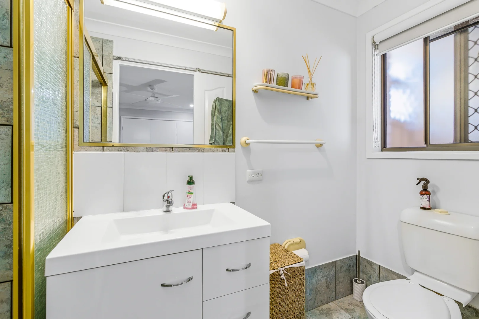 Additional image 9 of 240 Oxley Drive, Coombabah QLD 4216