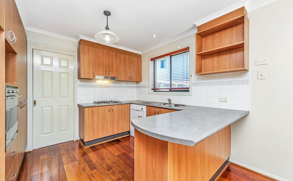 5/2 Dines Place, Bruce ACT 2617