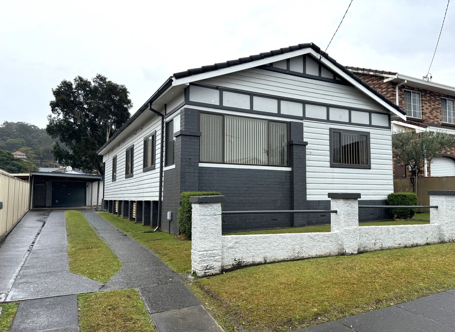 3 bedrooms House in 26 Strathearn Avenue WOLLONGONG NSW, 2500
