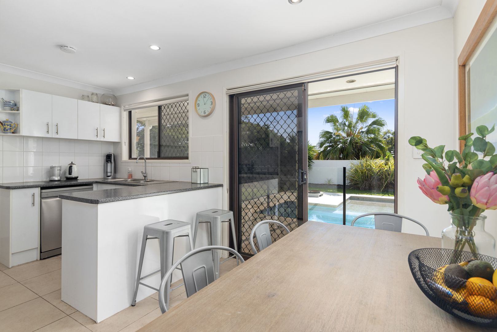 68 Clives Circuit, Currumbin Waters QLD 4223, Image 2