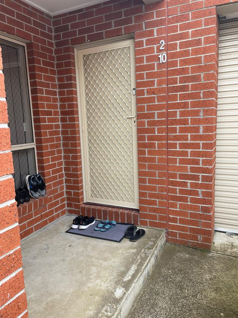 2/10 Camdale Parade, St Albans VIC 3021 Domain
