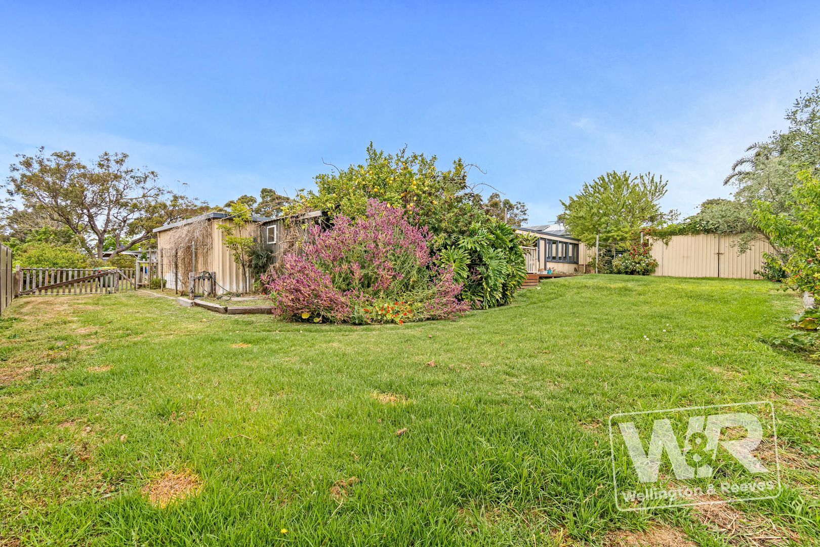 10 Regent Street, Gledhow WA 6330, Image 2