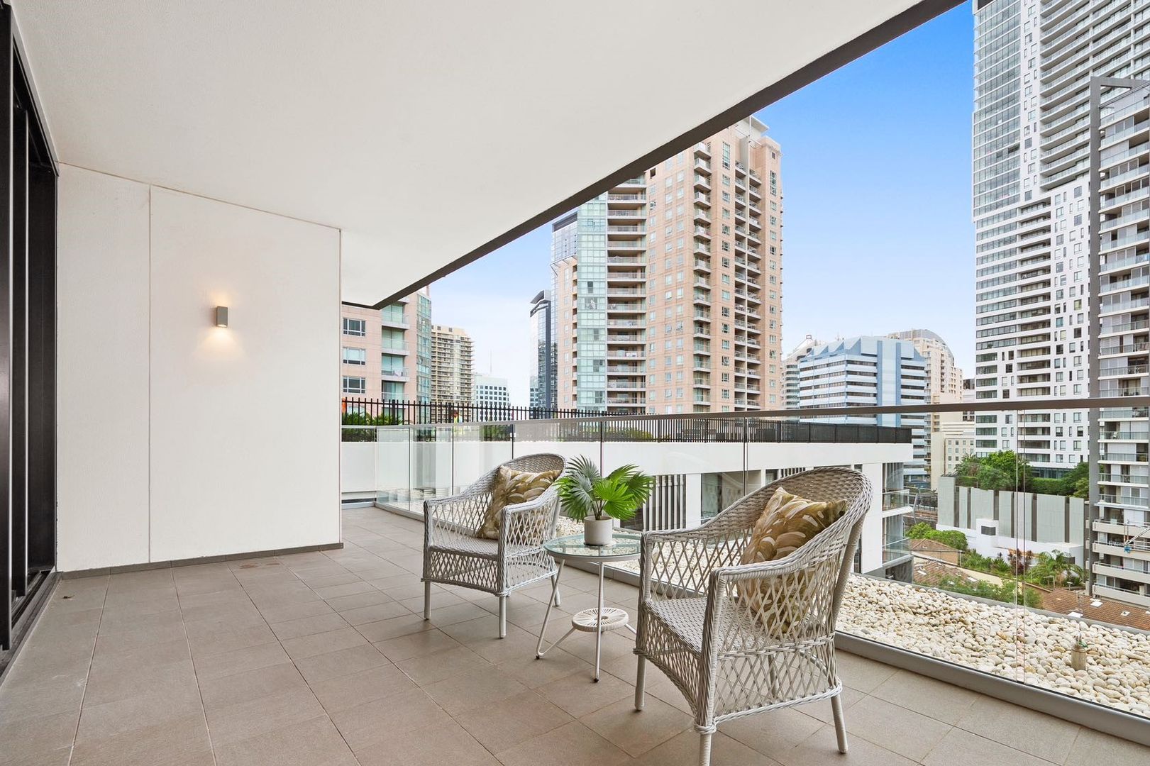 806/30 Anderson Street, Chatswood NSW 2067, Image 2