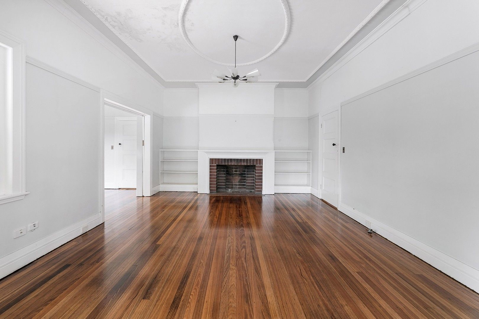 4 bedrooms House in 28 Middle Harbour  Road LINDFIELD NSW, 2070