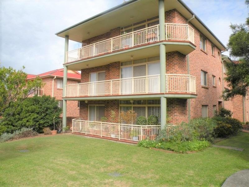 2 bedrooms Apartment / Unit / Flat in 7/14-16 Empress Street HURSTVILLE NSW, 2220