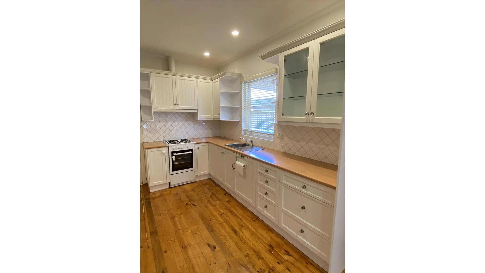 Additional image 4 of 16 McLachlan Avenue, Glenelg North SA 5045