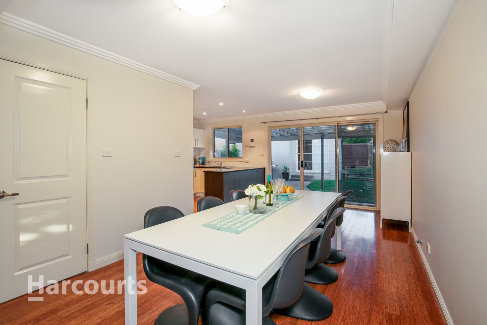 16 Castleford Terrace, Stanhope Gardens NSW 2768, Image 2