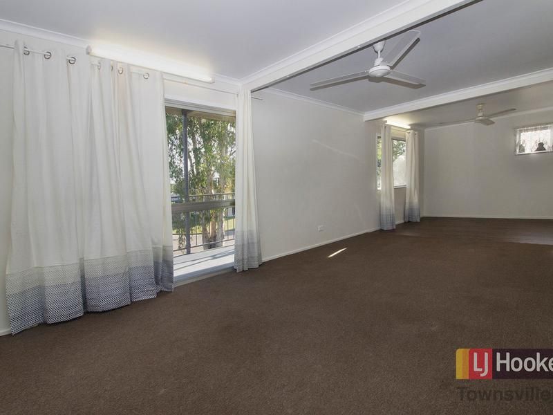 8 Lara Street, Cranbrook QLD 4814, Image 2