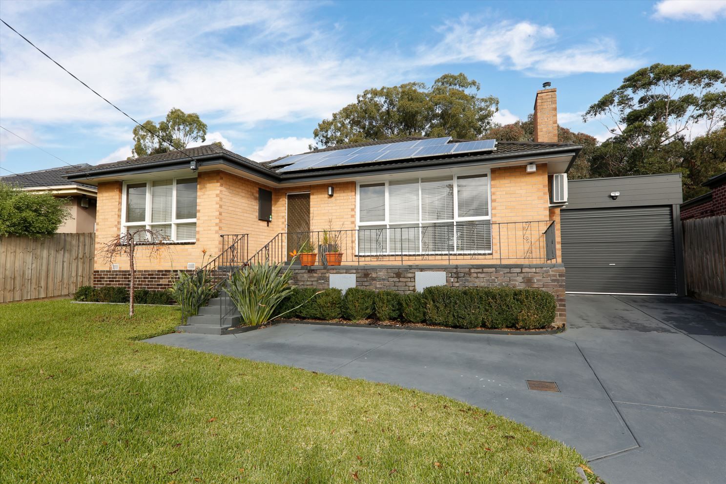 4 bedrooms House in 18 Ashwood Drive NUNAWADING VIC, 3131