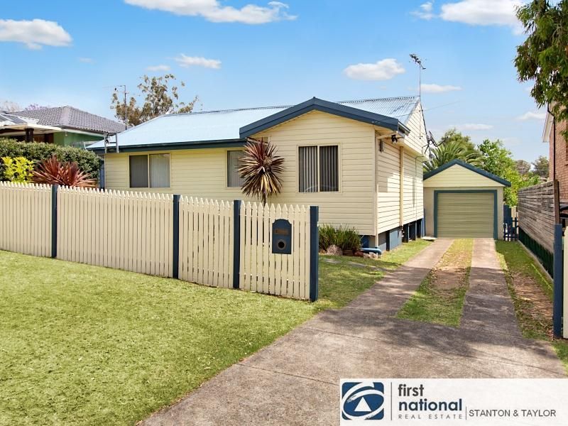 101 Barry Street, Cambridge Park Property History & Address Research