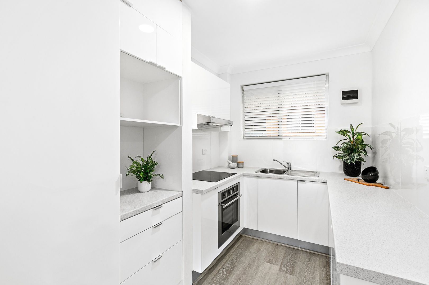 9/3 Stansell Street, Gladesville NSW 2111, Image 2