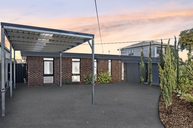 Picture of 21 Palagia Court, STRATHMORE HEIGHTS VIC 3041