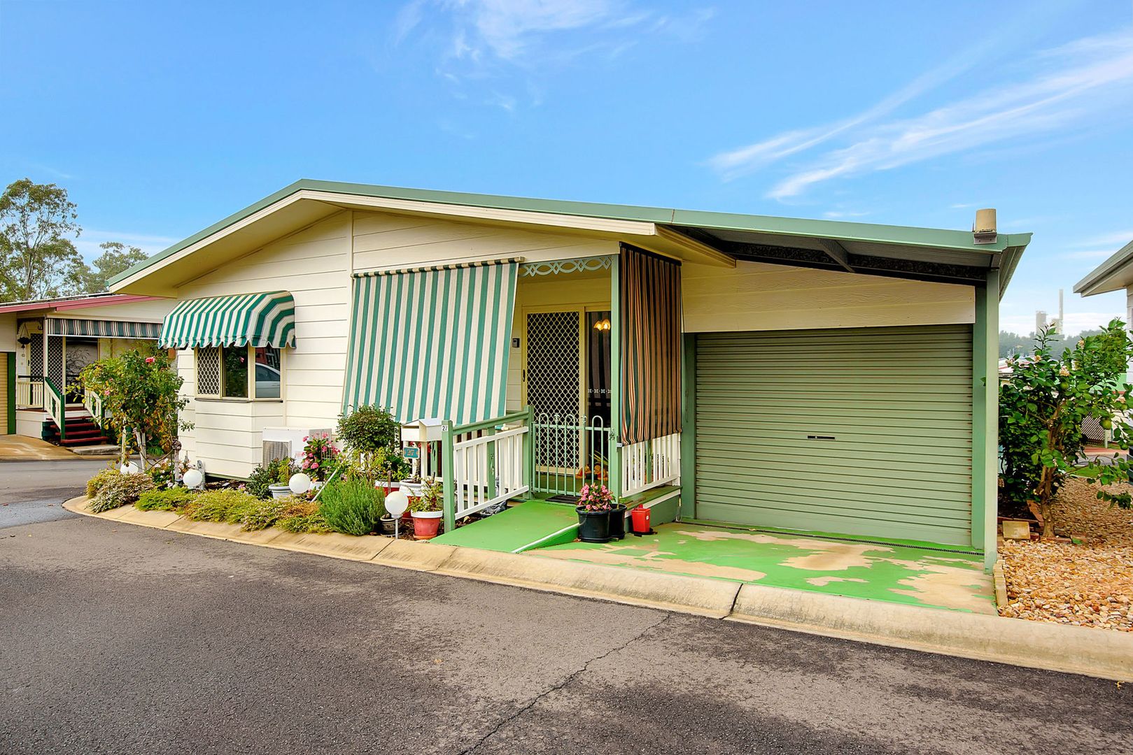 27/530 Bridge Street, Wilsonton QLD 4350, Image 2