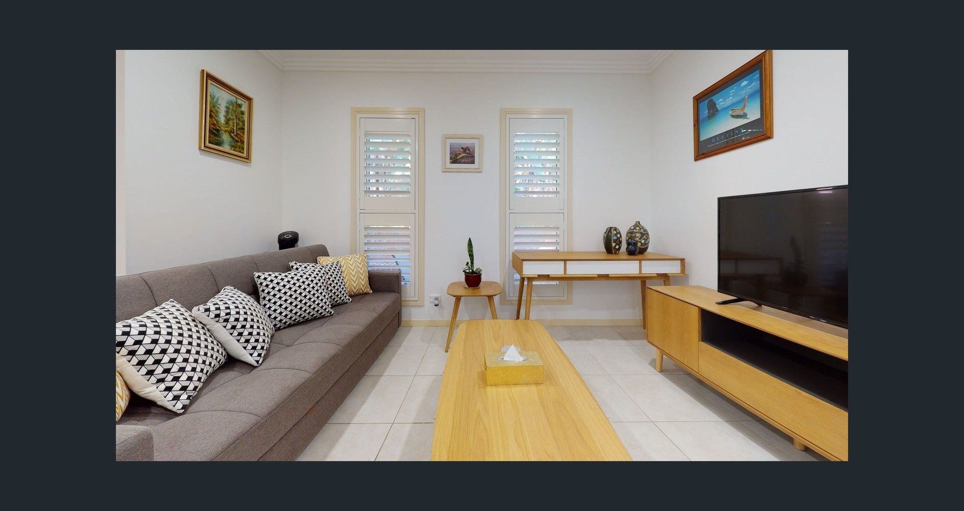 2 bedrooms Semi-Detached in 223A Powderworks Road ELANORA HEIGHTS NSW, 2101