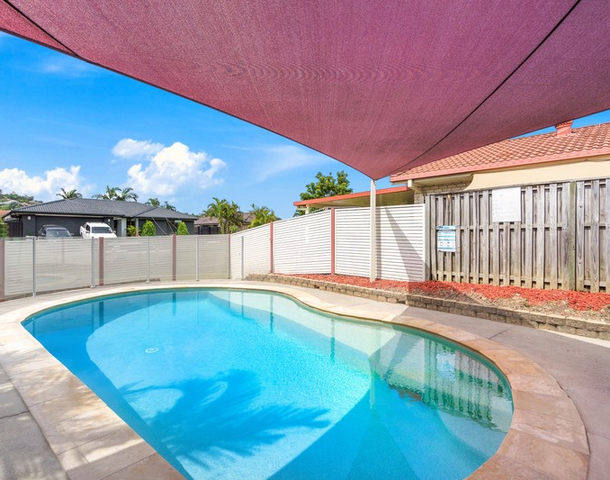 3 Palm Street, Pacific Pines QLD 4211