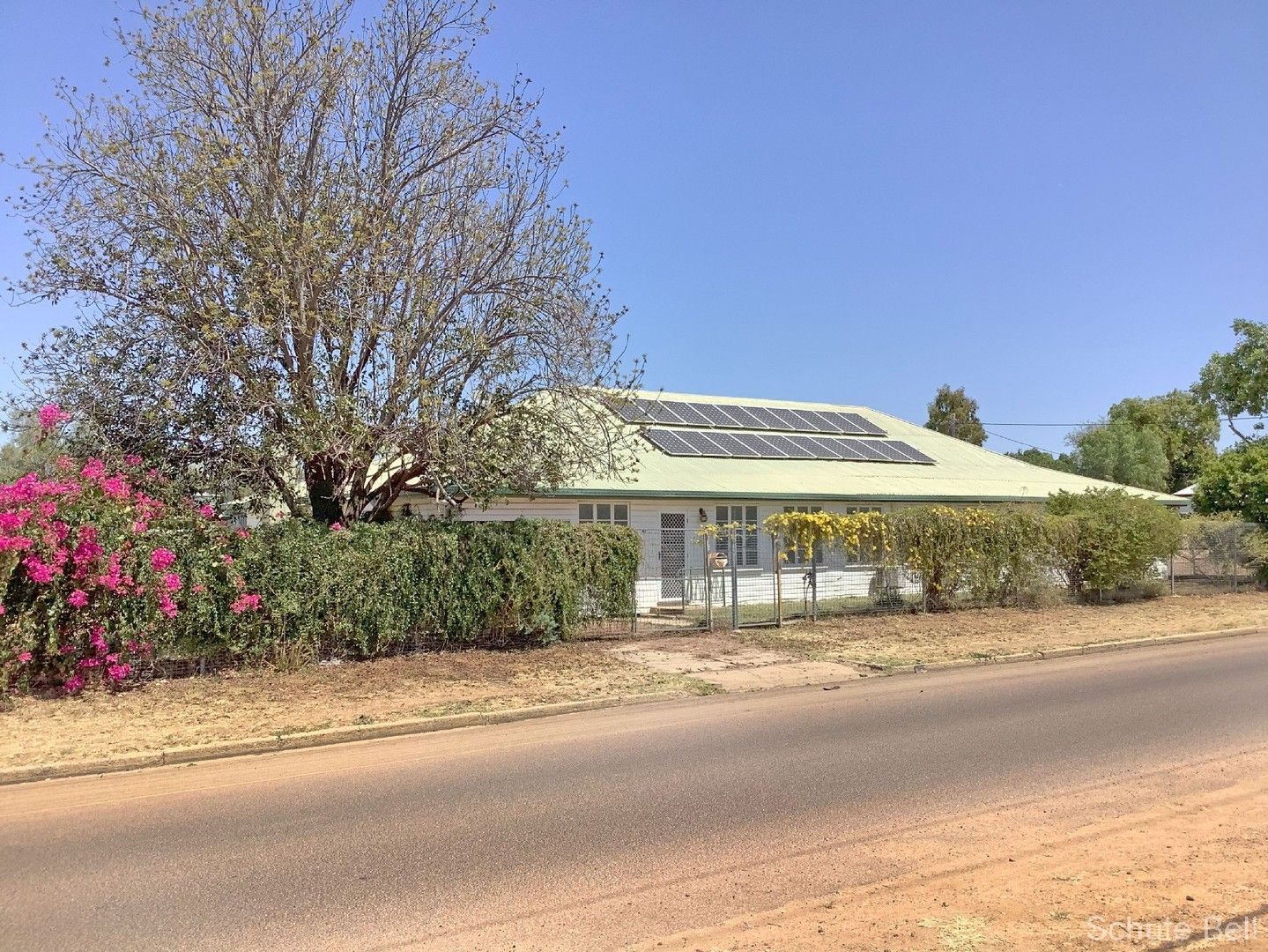 102 Crane Street, Longreach QLD 4730, Image 0